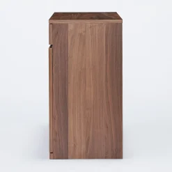 Armoire en noyer avec tiroirs