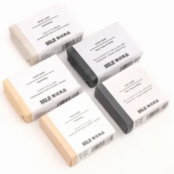 Barre nettoyante visage hydratante vegan format voyage