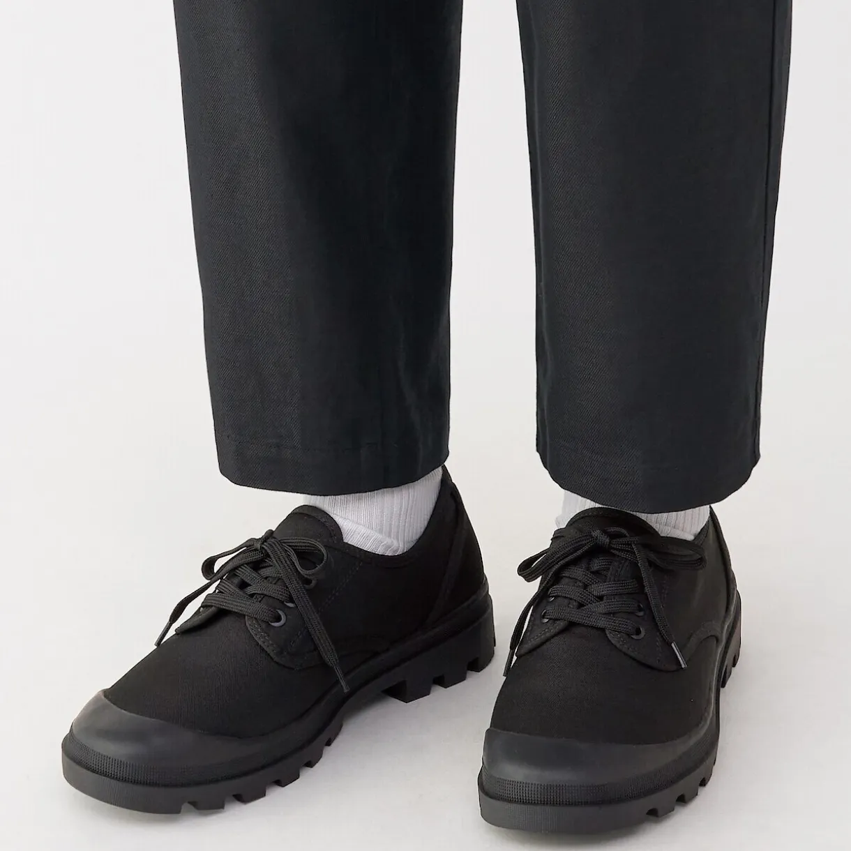 Baskets style utilitaire déperlante