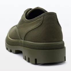 Baskets style utilitaire déperlante