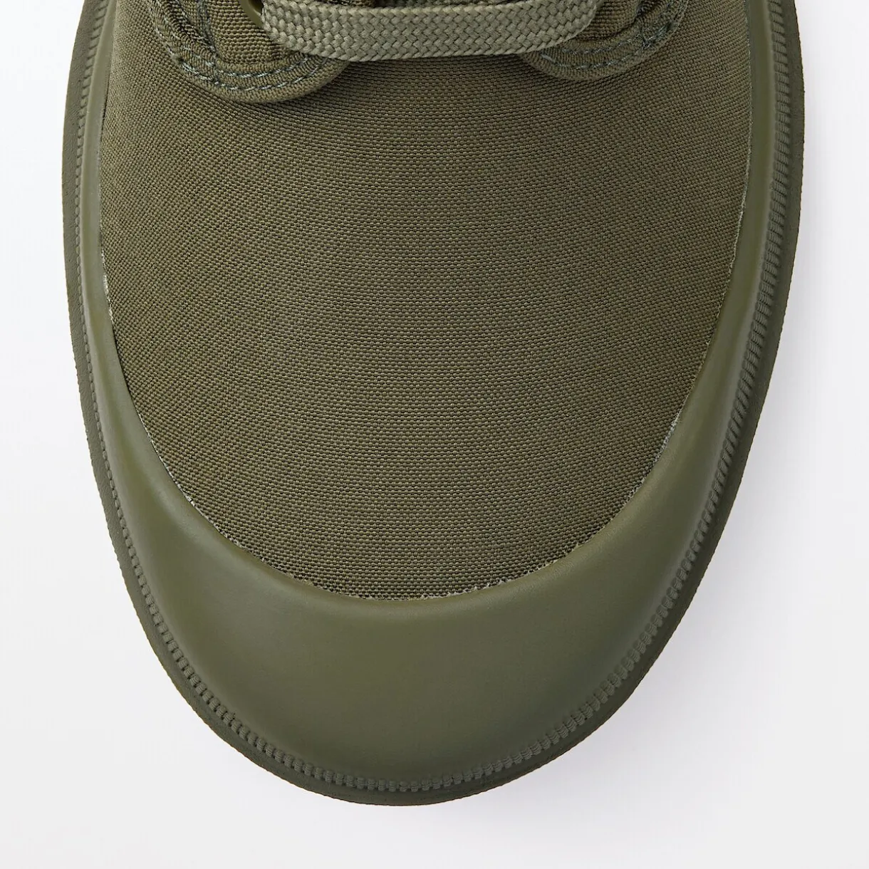 Baskets style utilitaire déperlante