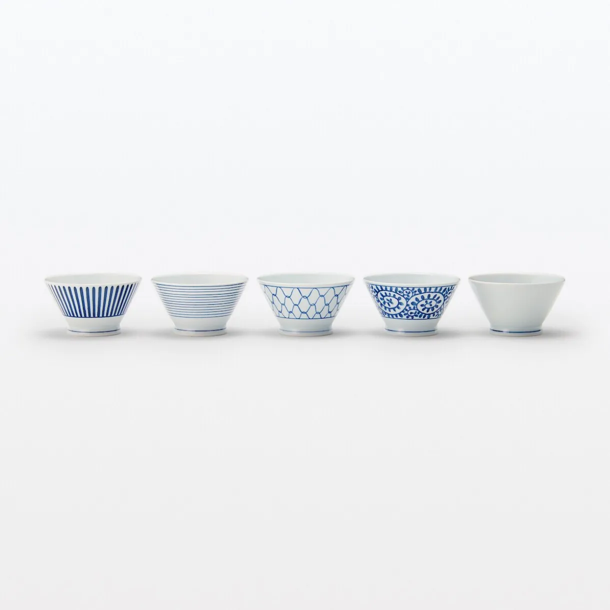 Bol à riz en porcelaine Hasami ‐ Motifs arabesque, Petite