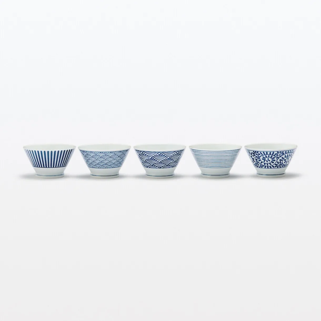 Bol à riz en porcelaine Hasami ‐ Motif rayures éventail, Petite