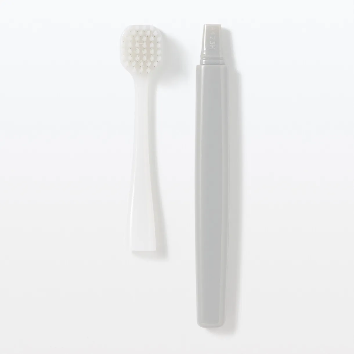 Brosse à dents avec tête interchangeable ‐ Large, poils souples