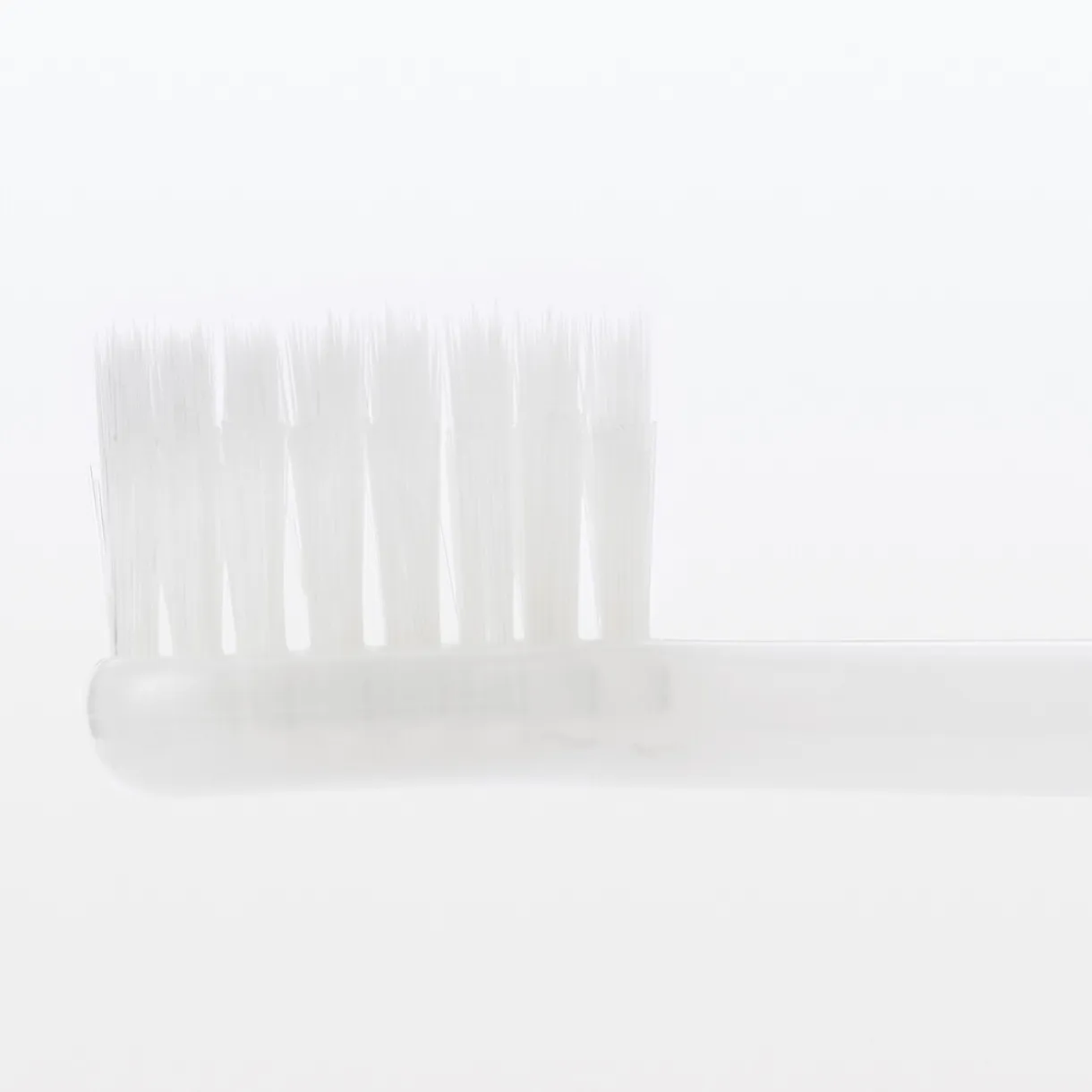 Brosse à dents avec tête interchangeable ‐ Large, poils souples
