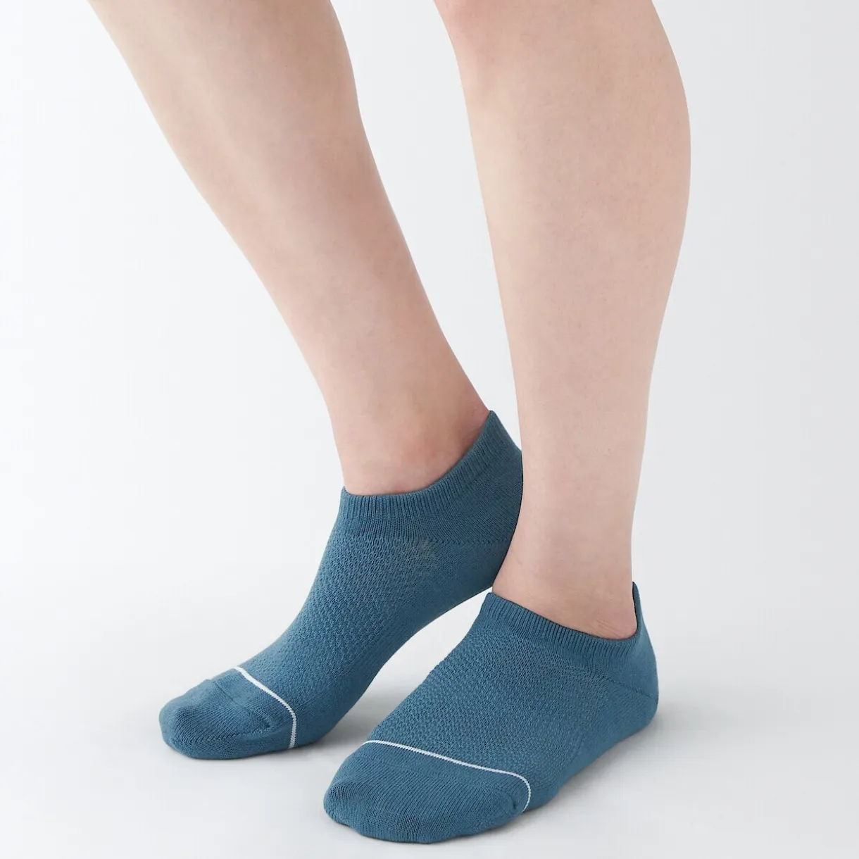 Chaussettes de sport en coton évacuant l``humidité pour femme