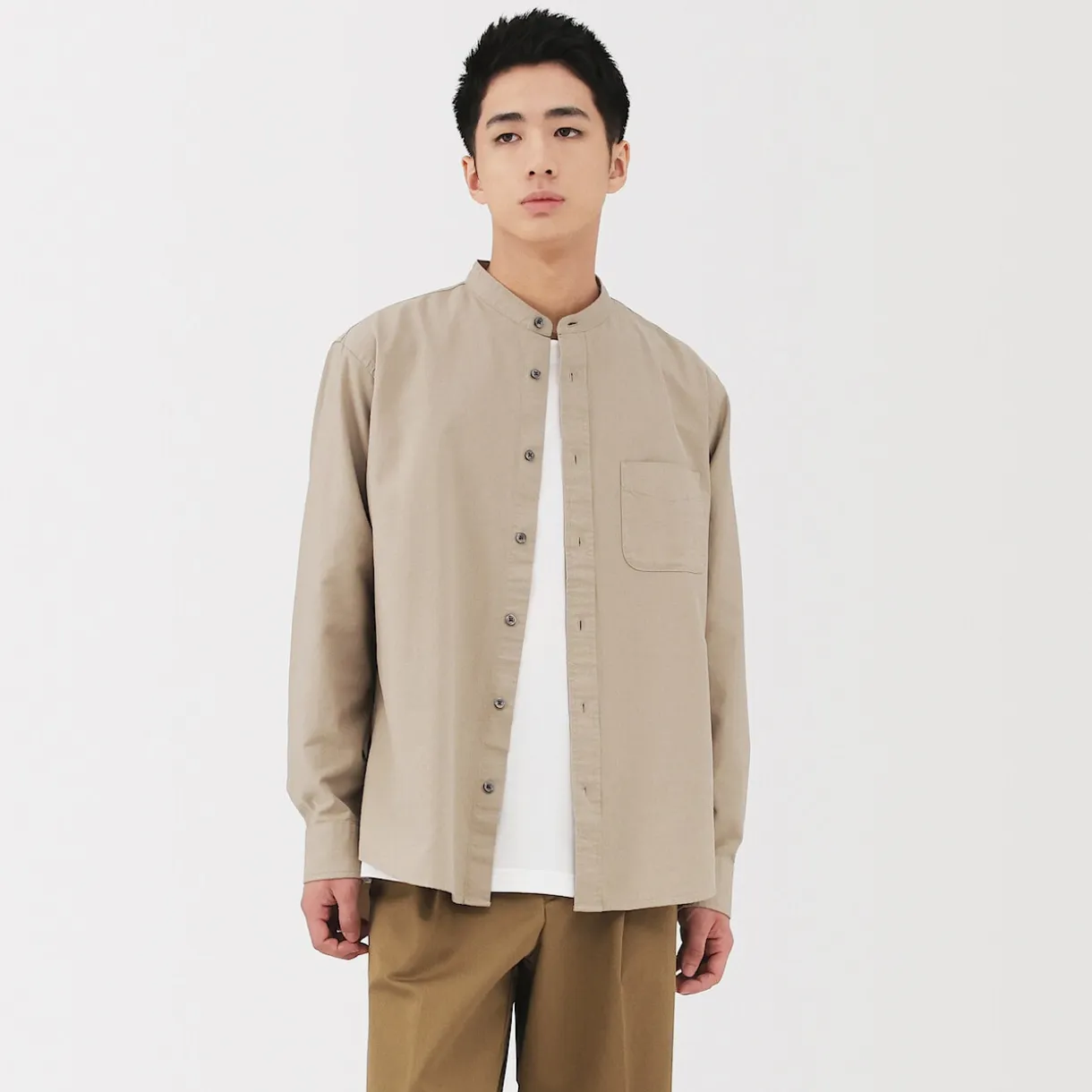 Chemise en coton Oxford lavé col officier pour homme