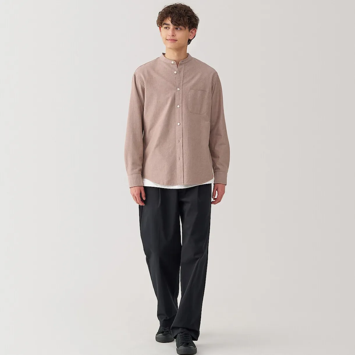 Chemise en coton Oxford lavé col officier homme