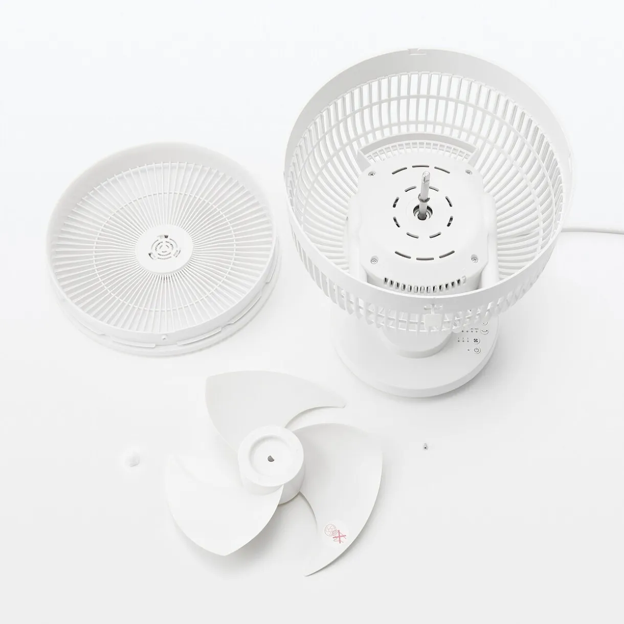 Circulateur d'air oscillant avec diffuseur d'arômes