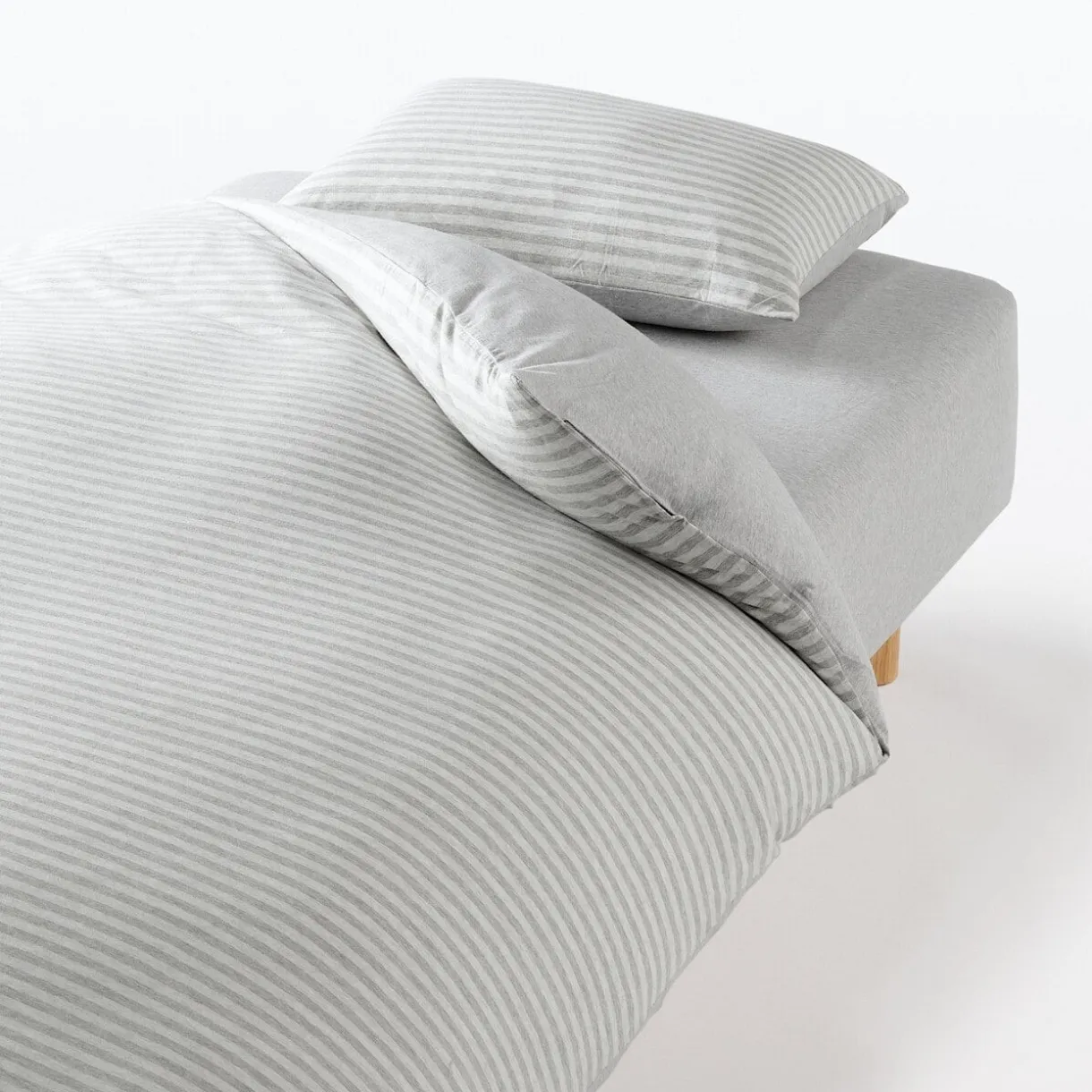 Drap housse en jersey de coton ‐ 100 x 200 x 18‐28 cm