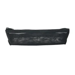 Grâce au tissu maillé