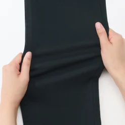 Jean slim en denim extensible pour homme ‐ Noir