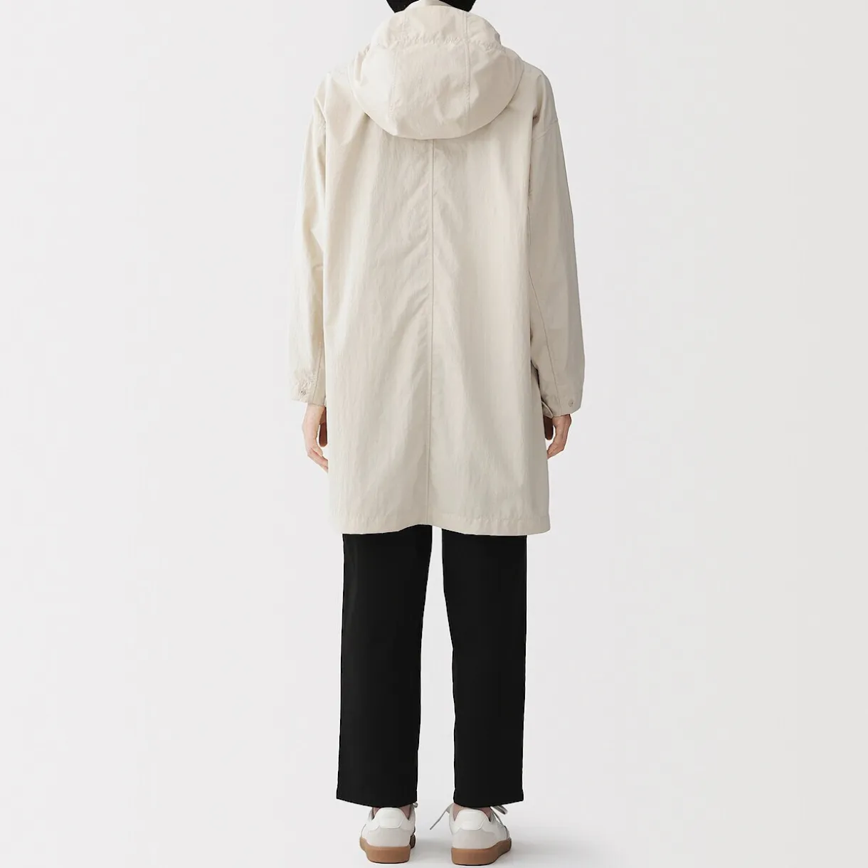 Manteau à capuche amovible déperlant pour femme
