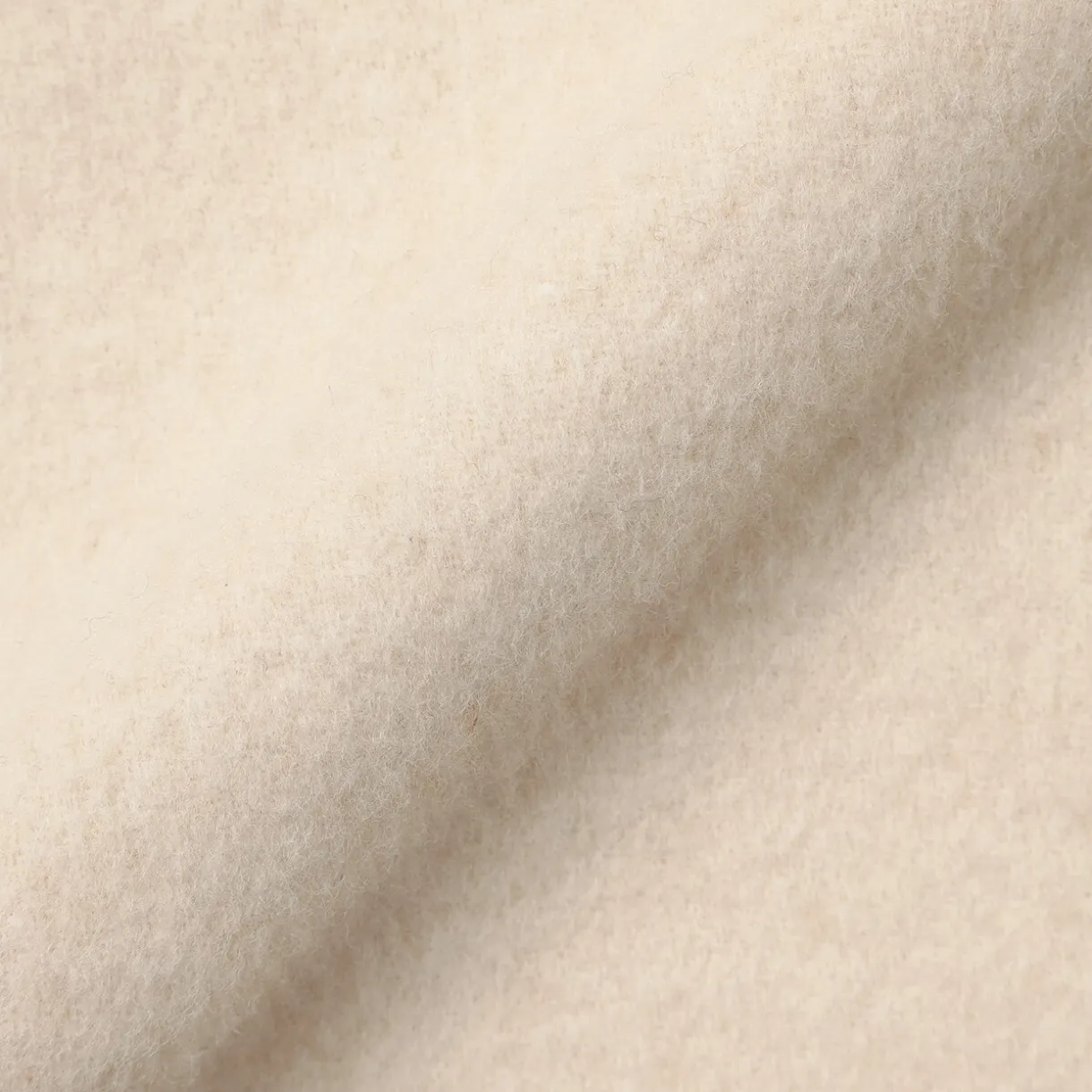 Manteau croisé en cachemire recyclé pour femme