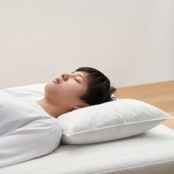 Oreiller en plumes  43 x 63 cm