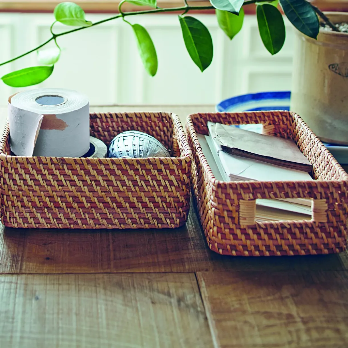 Panier en rotin à poignées L15X P22X H9cm