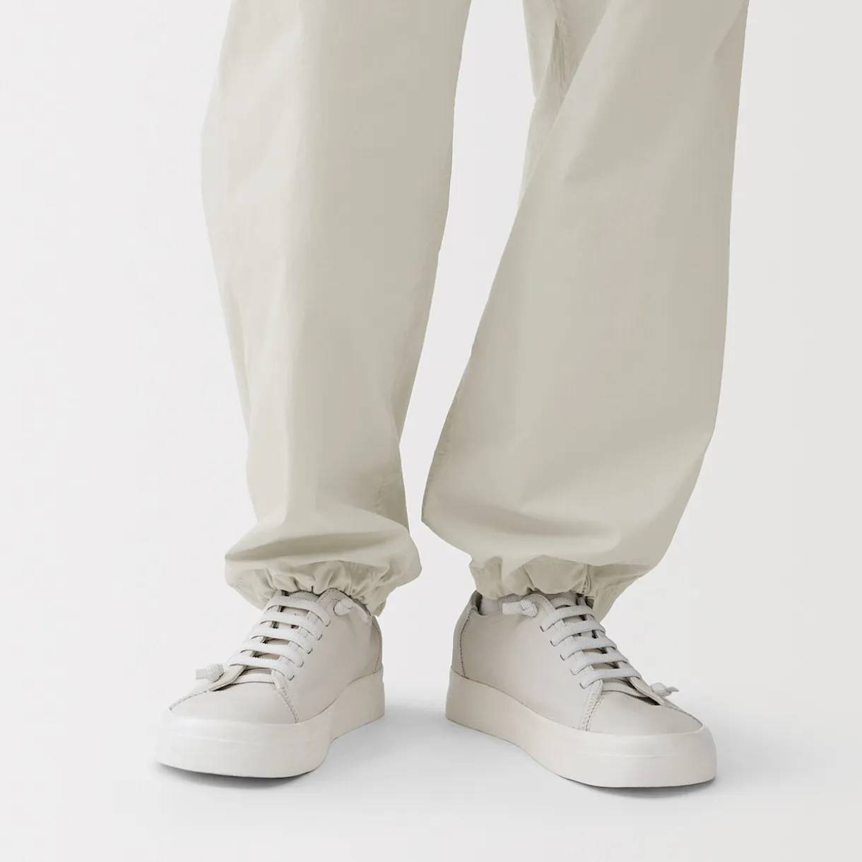 Pantalon cargo à coupe Easy Fit en toile de coton léger pour homme