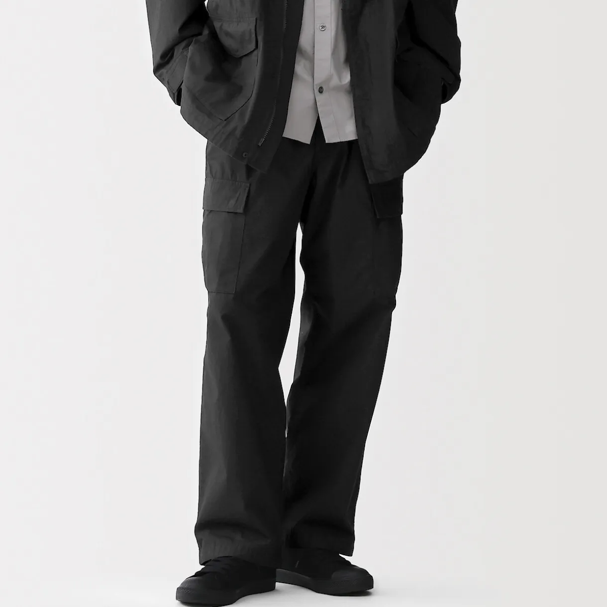 Pantalon cargo à coupe Easy Fit en toile de coton léger pour homme