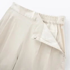 Pantalon fuselé à jambes larges en sergé de coton mélangé pour femme