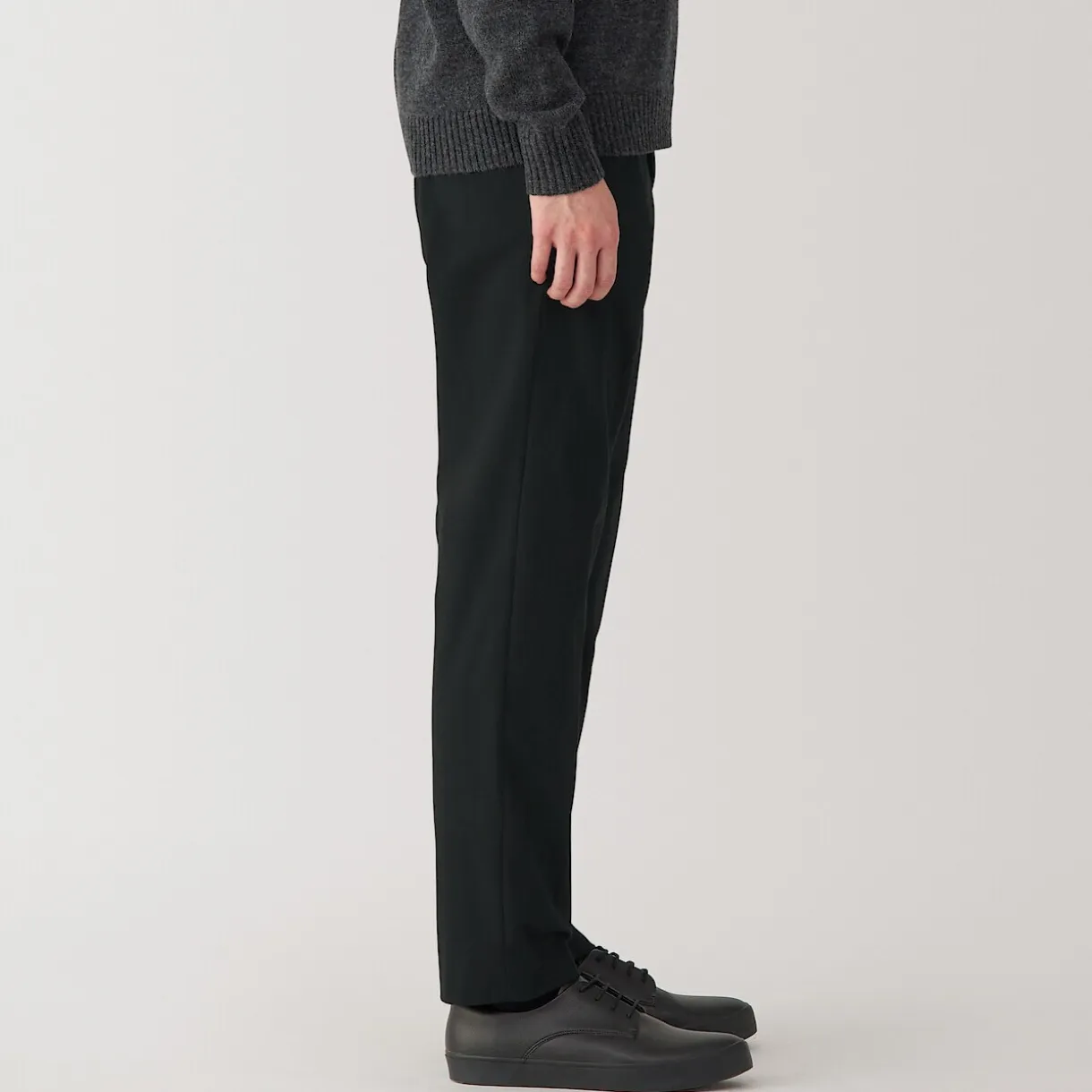 Pantalon plissé ajusté et stretch pour homme