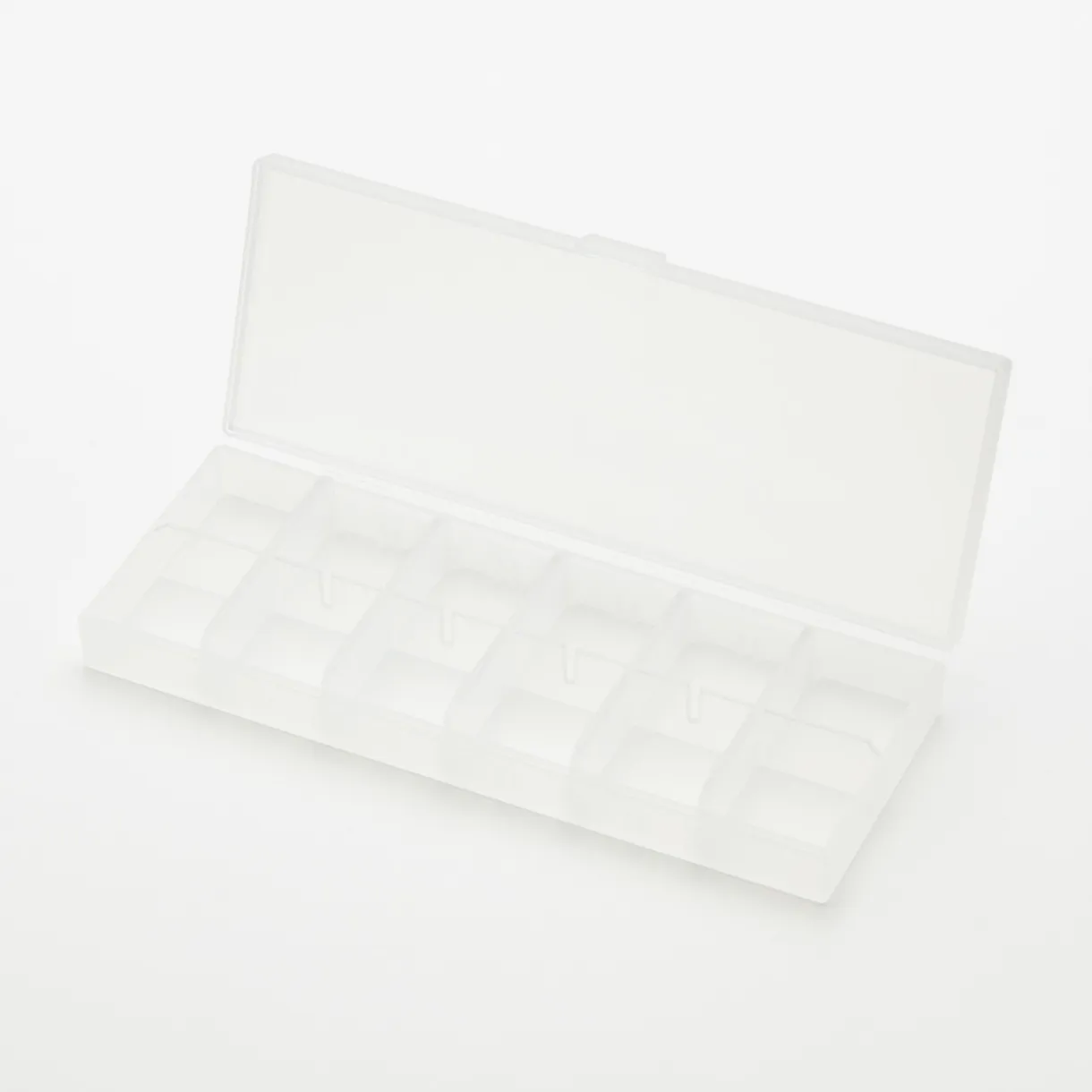 Pilulier à compartiments en PP