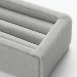 Plateau en velours pour bagues L16.7X P3.7X H2cm