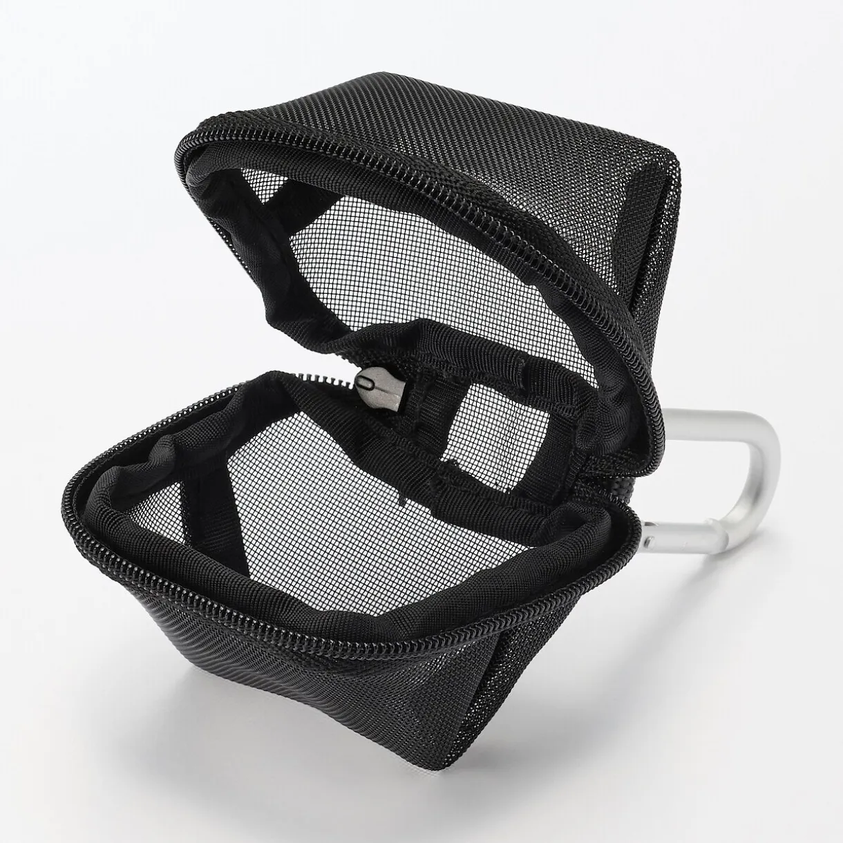 Pochette compacte en maille nylon