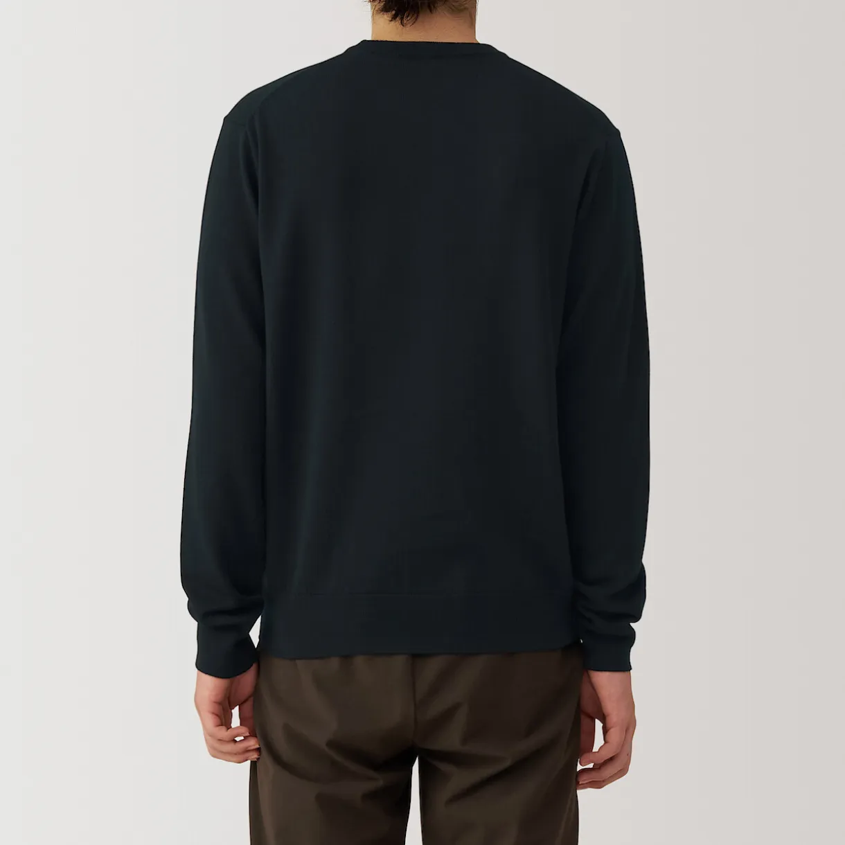 Pull à col rond en laine tricot fin pour homme