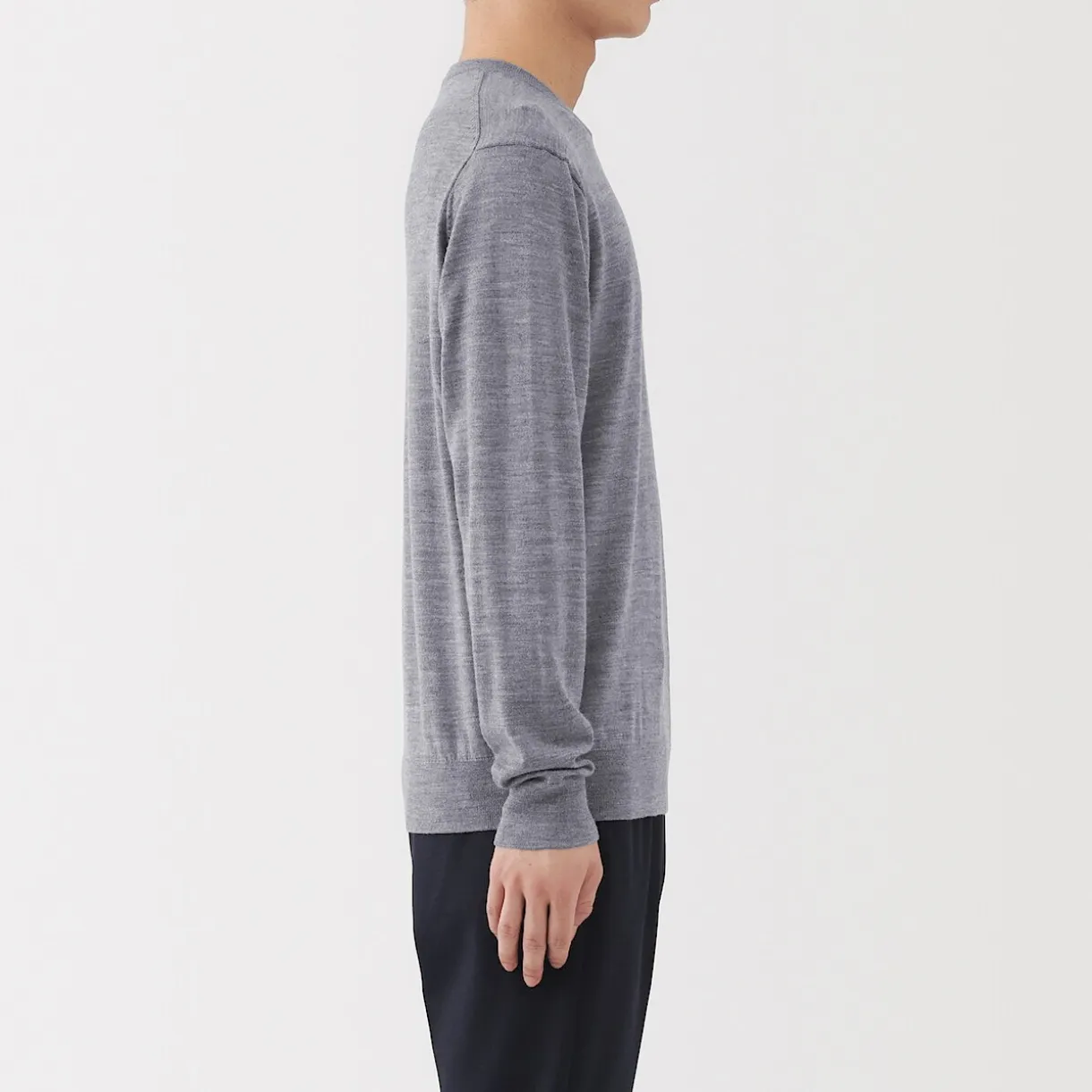 Pull à col rond en laine tricot fin pour homme