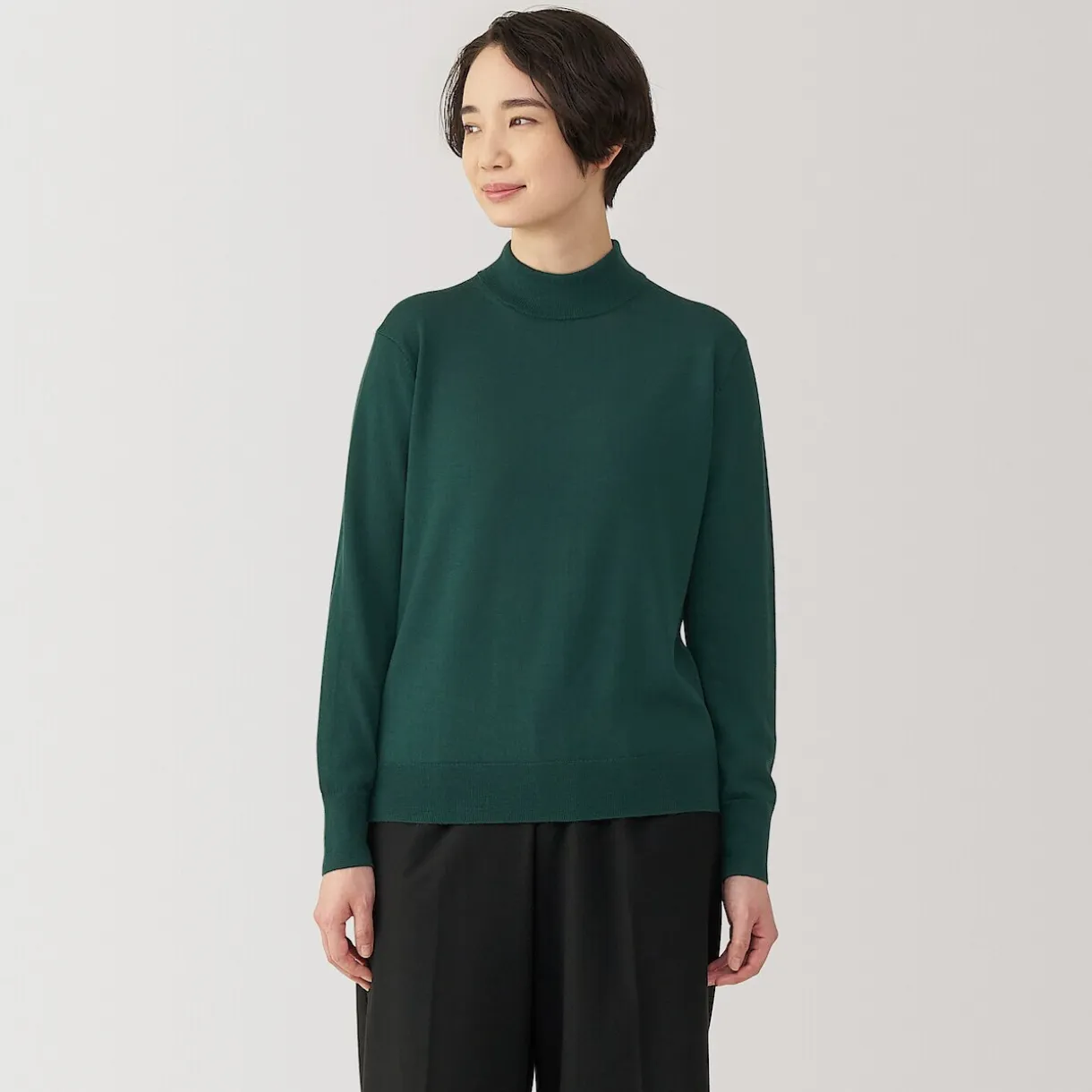 Pull col montant en laine à fine maille femme