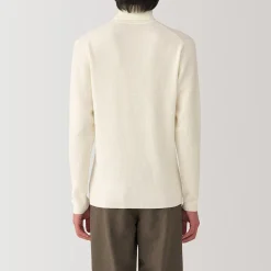 Pull en laine côtelée col roulé homme