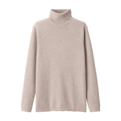Pull en laine côtelée col roulé homme
