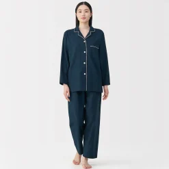 Pyjama en flanelle sans couture latérale pour femme