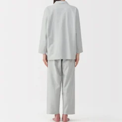 Pyjama en flanelle sans couture latérale pour femme