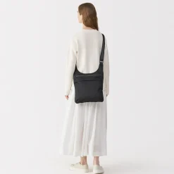 Sac à bandoulière en nylon recyclé