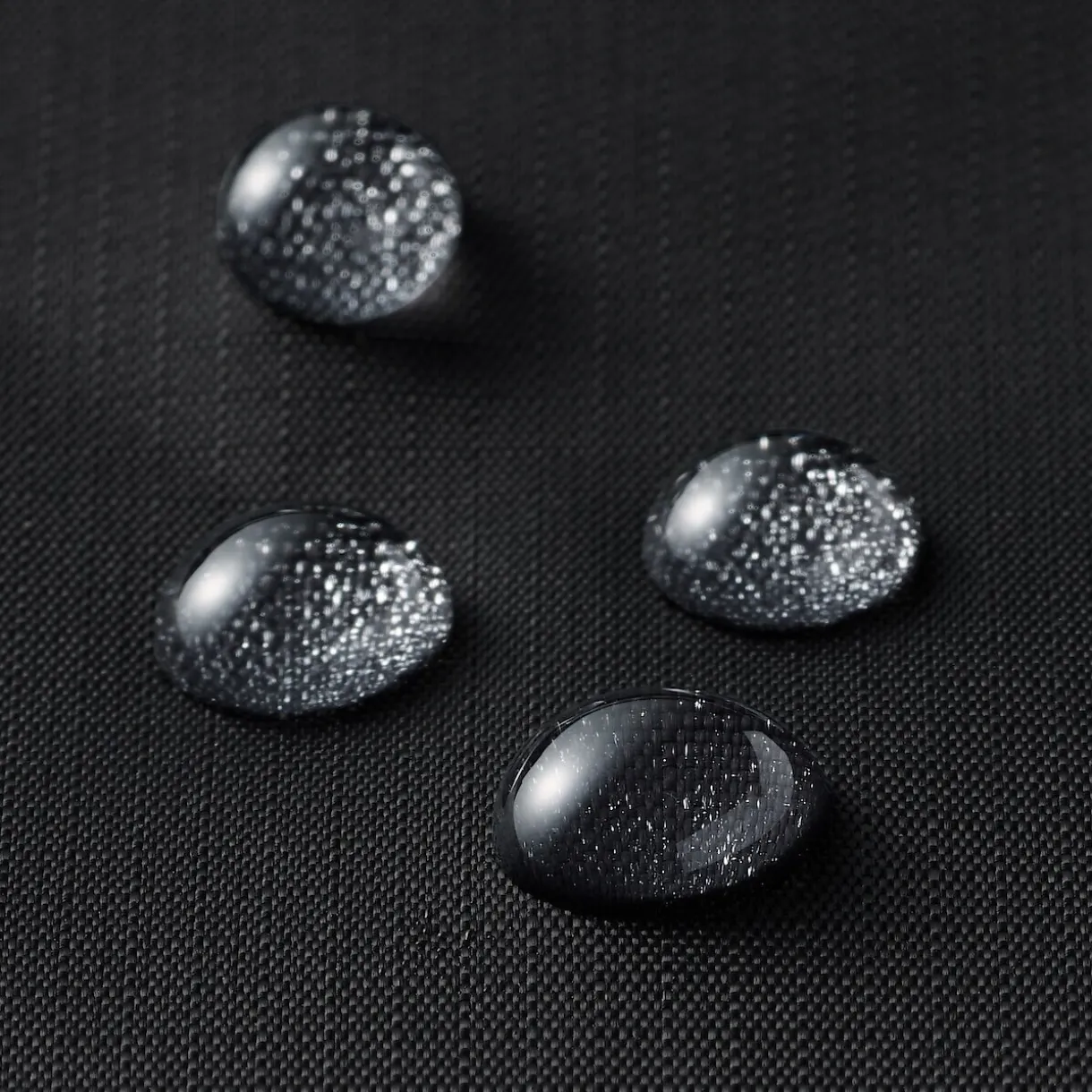 Sac à dos rembourré et déperlant en nylon recyclé