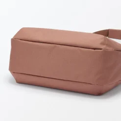 Sac à main déperlant, porté à l'épaule ou en bandoulière