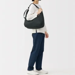 Sac à main déperlant, porté à l'épaule ou en bandoulière