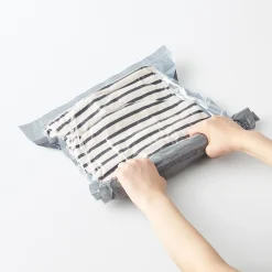 Sac de compression en PE pour vêtements ‐ moyen format, lot de 2