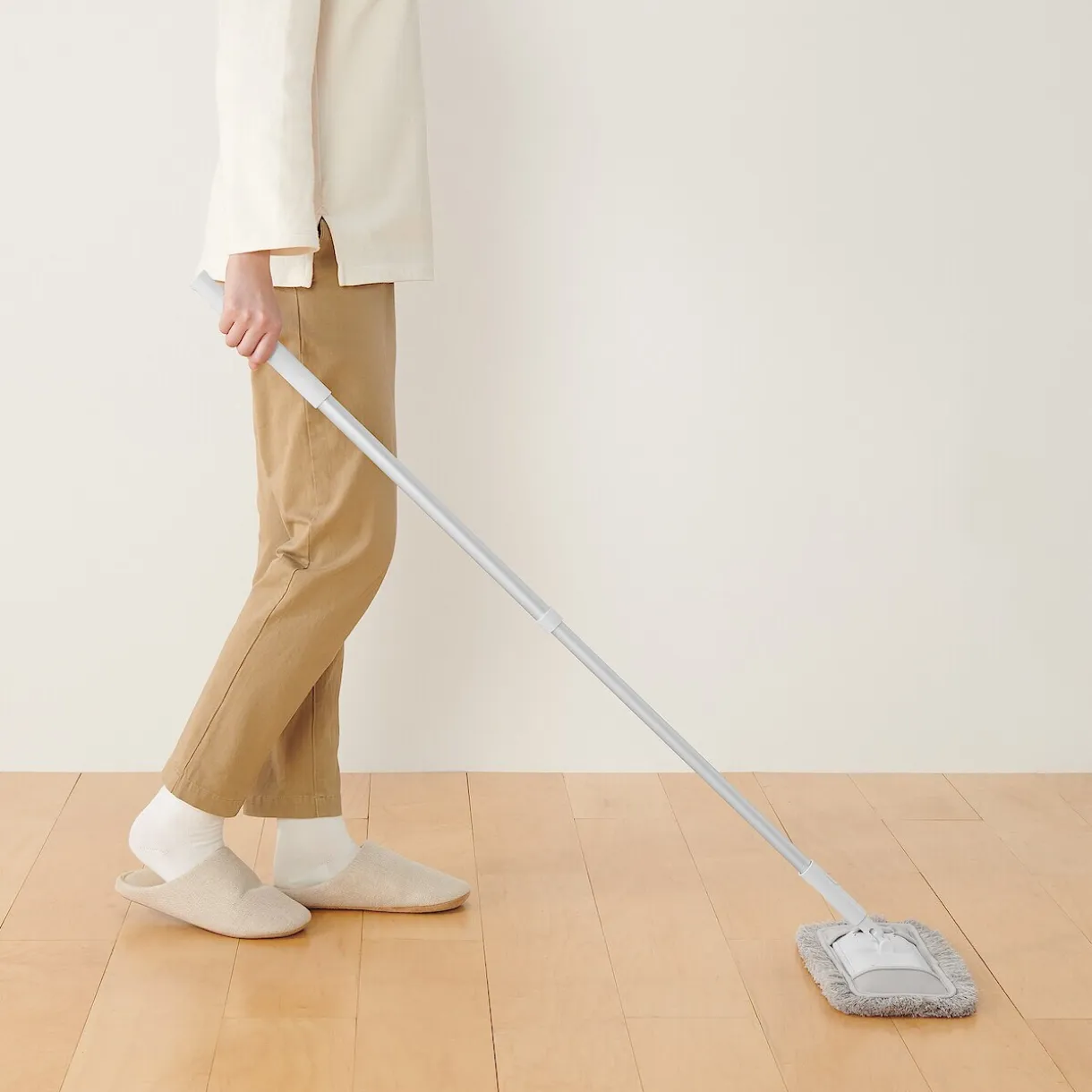 Serpillère microfibre (nettoyage sec)