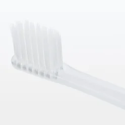 Set de brosses à dents polypropylène 4 couleurs à poils fins