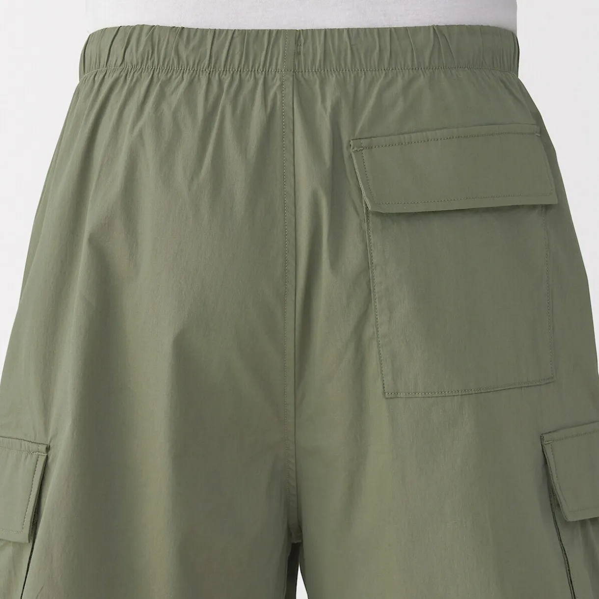 Short cargo en mélange de coton délavé pour homme