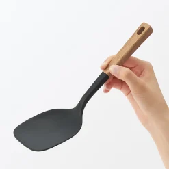 Spatule et cuillère en silicone avec manche en bois