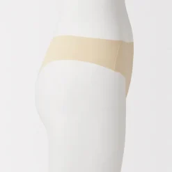 String entièrement sans coutures