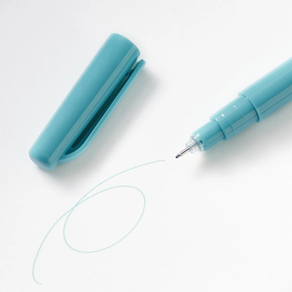 Stylo à encre à base d’eau, pointe fine - 0,5 mm, Cyan Grisâtre