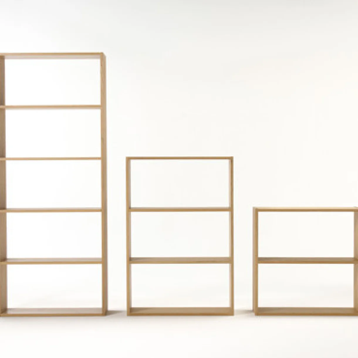 Étagère large en chêne ‐ 5 niveaux (Dont Eco‐part. 3,90 €)