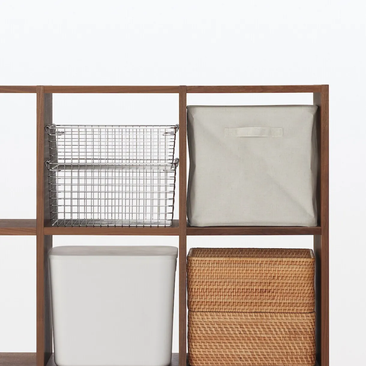 Étagère étroite en noyer ‐ 2 niveaux (Dont Eco‐part. 0,82 €)