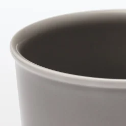 Tasse en porcelaine