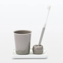 Tasse en porcelaine