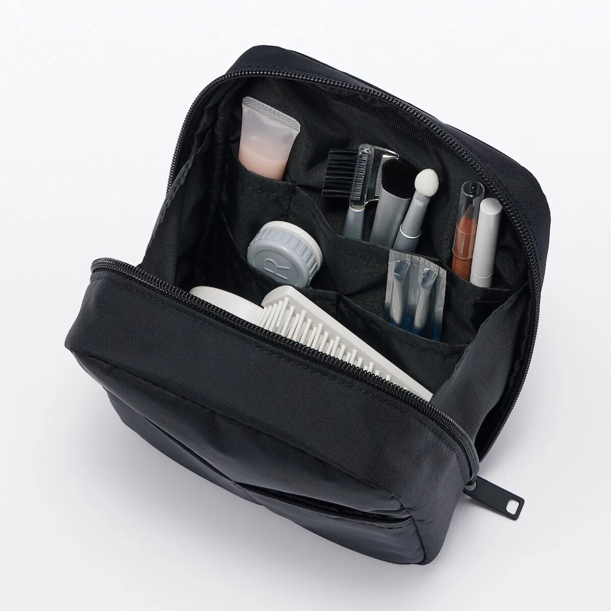 Trousse de maquillage en nylon autoportante